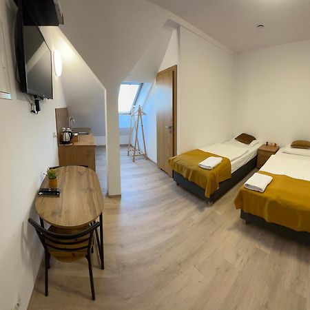 Apartamenty Divemed Еленя-Гура Экстерьер фото