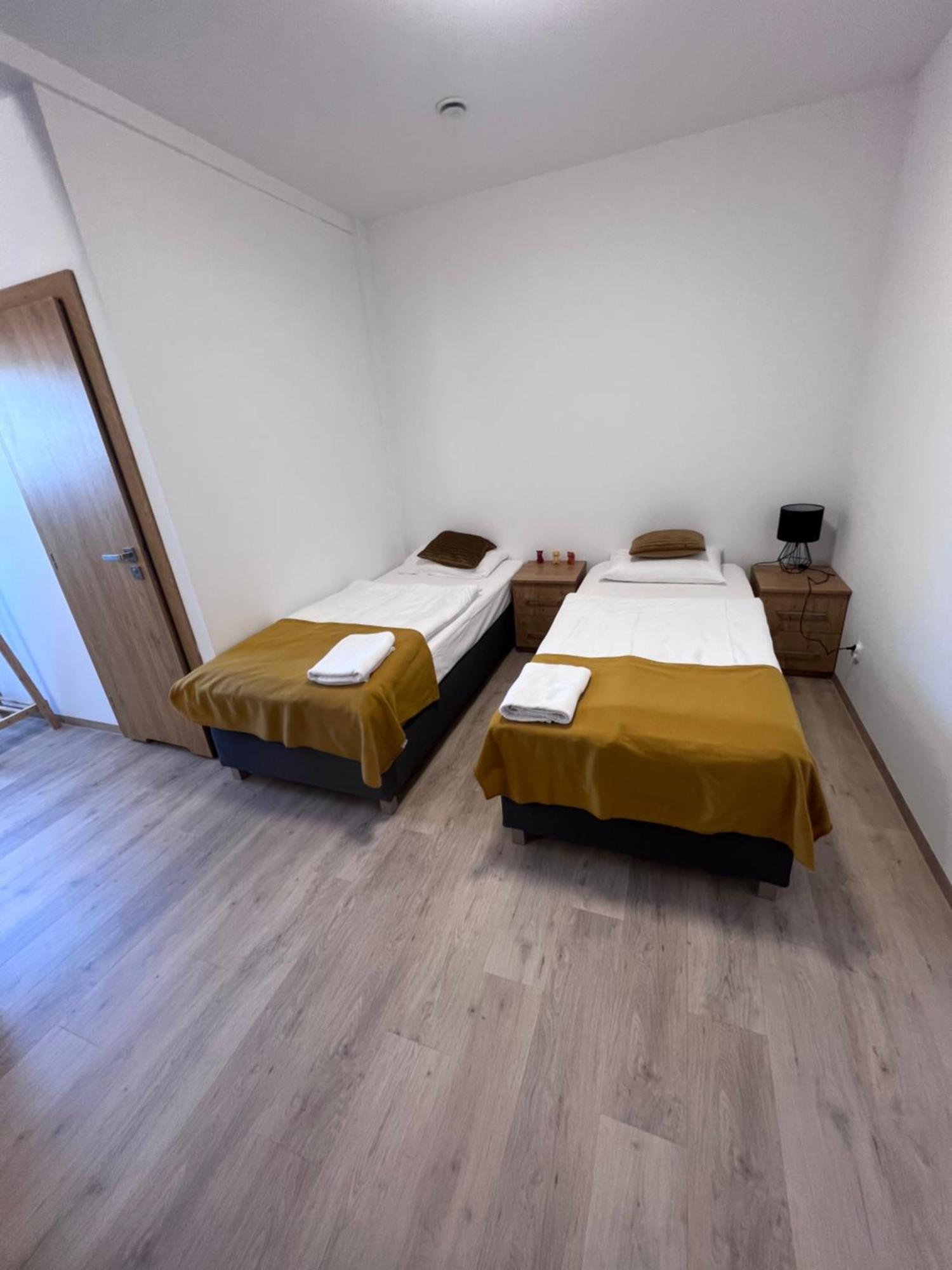 Apartamenty Divemed Еленя-Гура Экстерьер фото