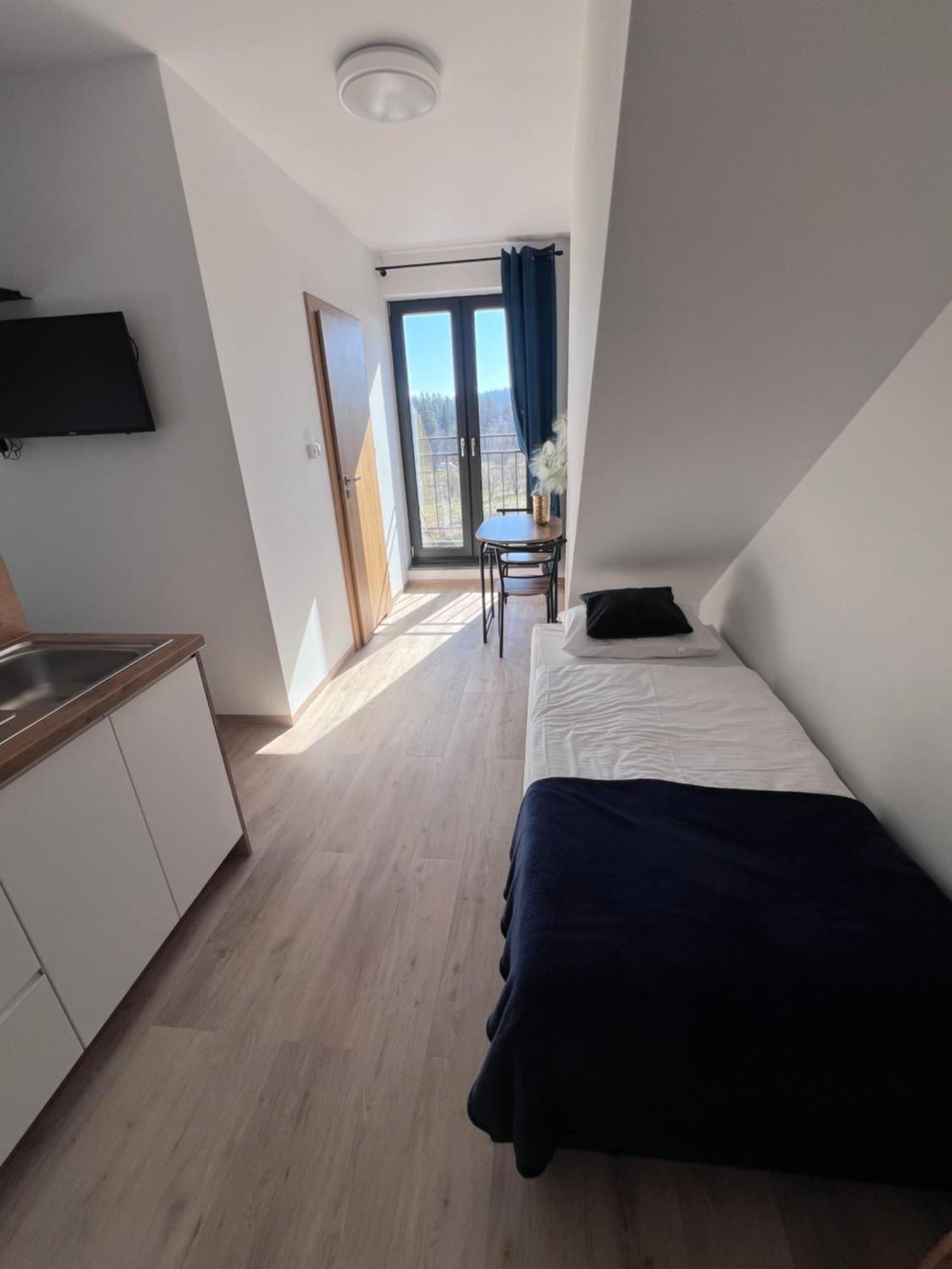 Apartamenty Divemed Еленя-Гура Экстерьер фото